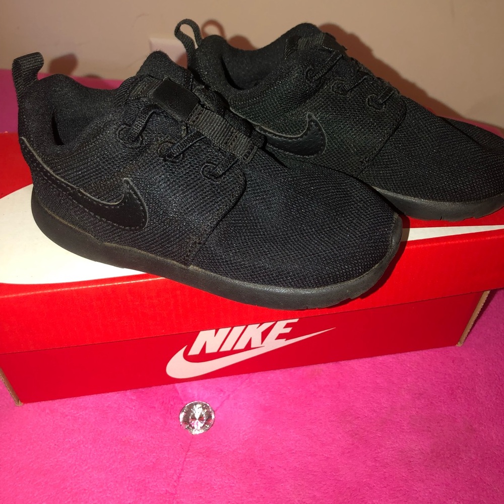 Toddler Nike’s!